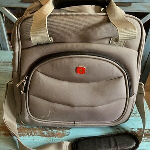 SwissGear Gray Travel Messenger Bag with Red Logo Accent